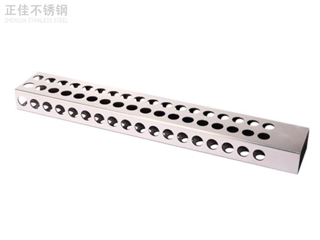 506d993bd516182f7f8d2c5077be43da 不锈钢排孔管5